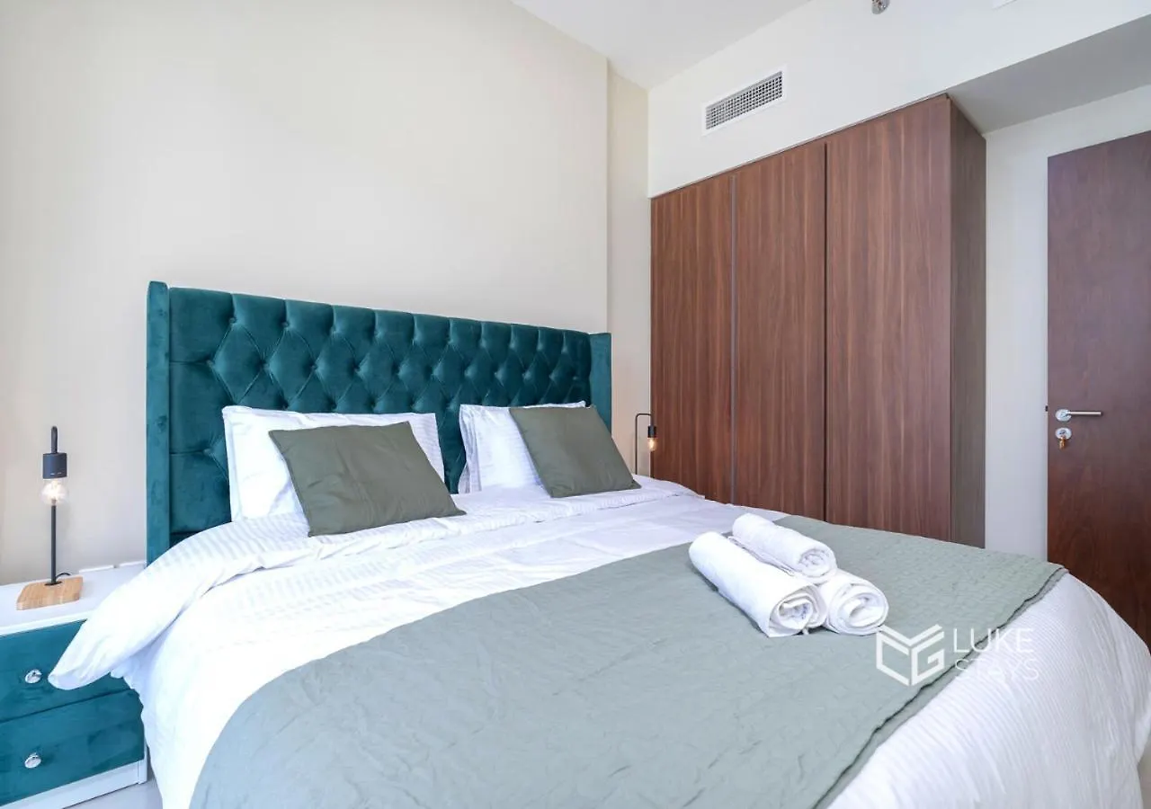 Luke Stays -Damac Vera Residences Dubai 0*,  Emirados Árabes Unidos